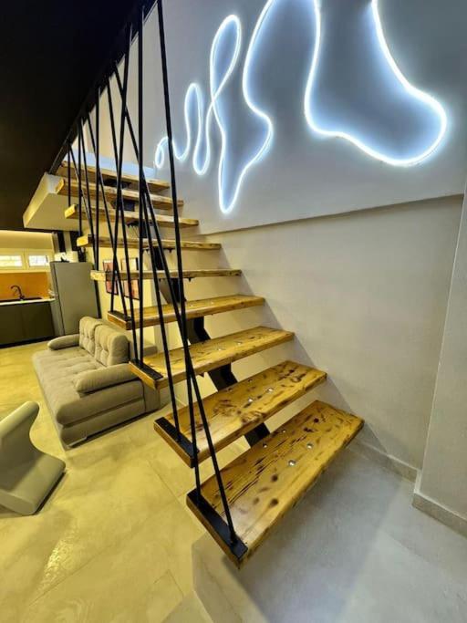 Pop Art Maisonette Янина Экстерьер фото