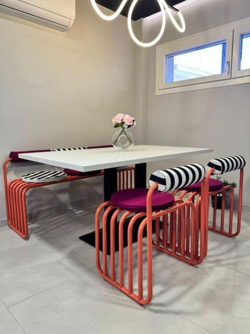 Pop Art Maisonette Янина Экстерьер фото