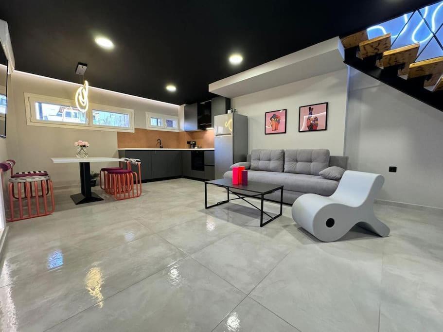 Pop Art Maisonette Янина Экстерьер фото